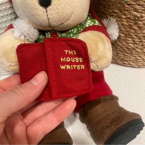 Vintage Starbucks Bearista Bear Plush Holiday Mouse Writer 2010 97th Edition - Picture 2 of 8